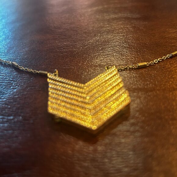 Gold Metal Arrow Chevron Necklace - Picture 15 of 15